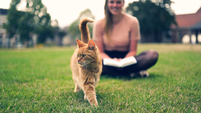 woman and her cat